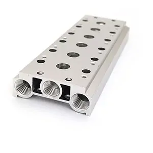 Kolektorová deska pro propojení 6 solenoidových ventilů