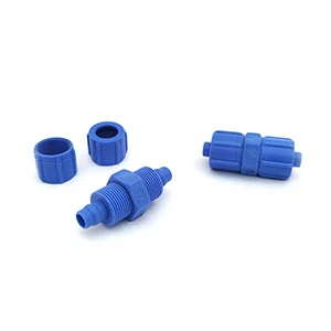 Plastová přímá spojka s převlečnými maticemi ø hadic 10mm